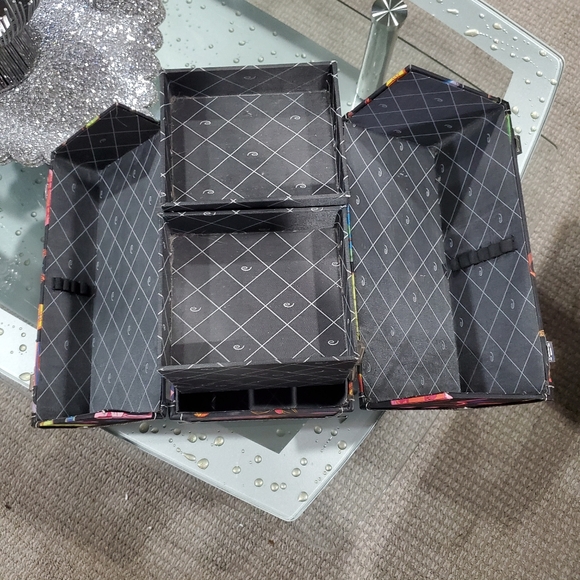 Colorful Patterned Storage Box - Picture 3 of 5